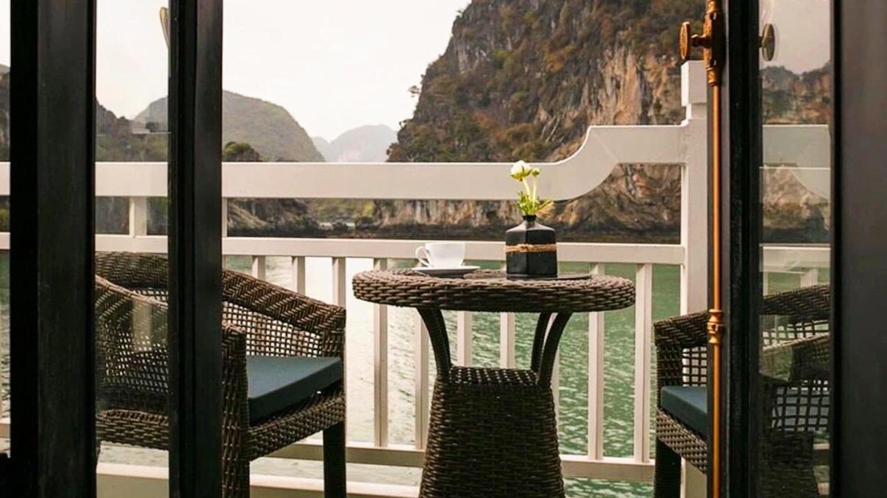 Lotus Elegance Cruise Ha Long Exterior foto