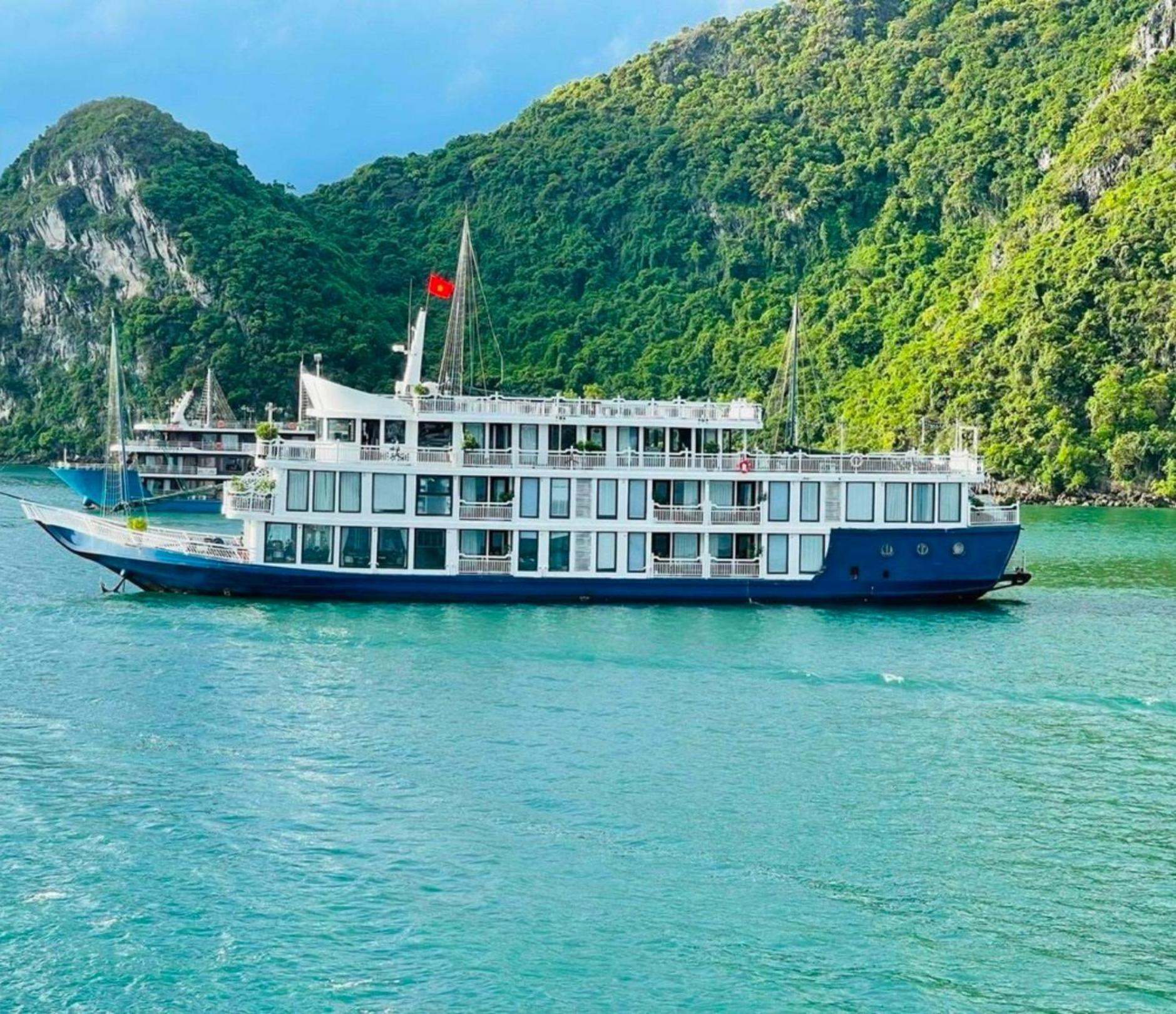 Lotus Elegance Cruise Ha Long Exterior foto