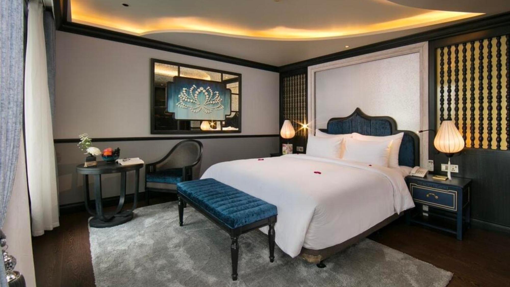Lotus Elegance Cruise Ha Long Exterior foto
